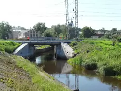 Железнодорожный мост через реку Караста