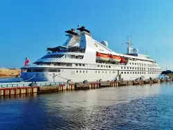 «Seabourn Pride» круизная пятизвездочная мега-яхта компании «Seabourn Cruise Line»