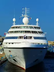 «Seabourn Pride» круизная пятизвездочная мега-яхта компании «Seabourn Cruise Line»
