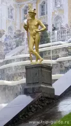 Скульптура Большого каскада Петергофа