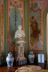 Китайский дворец в Ораниенбауме — фото