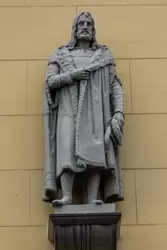 Альбрехт Дюрер — скульптура на фасаде Нового Эрмитажа