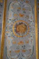 Роспись потолка галереи в дворце Монплезир
