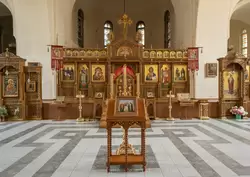 Иконостас церкви во имя Иконы Казанской Божьей матери