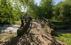 Каменный мост в парке Екатерингоф