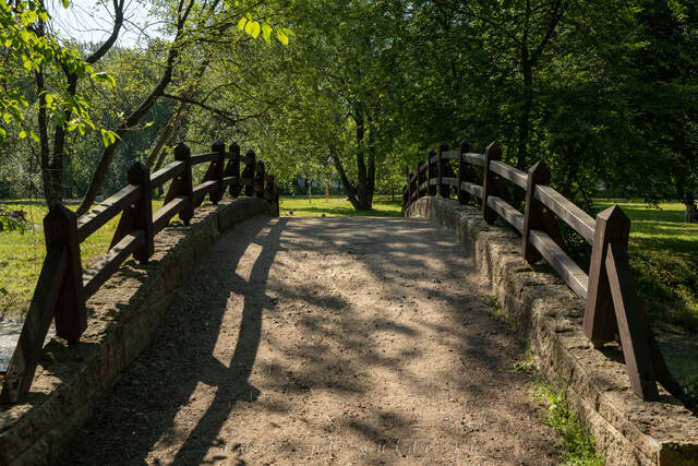 Каменный мост в парке Екатерингоф