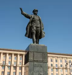 Памятник С. М. Кирову в Санкт-Петербурге