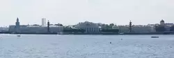 Река Нева, классический вид на Стрелку Васильевского острова с Троицкого моста