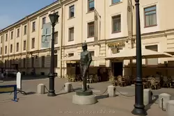 Памятник Городовому на ул. Малая Конюшенная