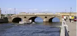 Прачечный мост у истока Фонтанки из Невы