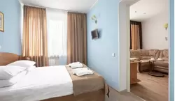 Двухкомнатный люкс в гостинице «Аннушка» в Санкт-Петербурге