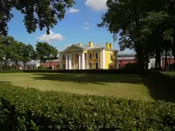 Петропавловская крепость, Главная Гауптвахта. Дирекция музея