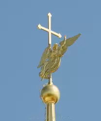 Петропавловский собор, ангел на шпиле