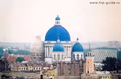 Санкт-Петербург, вид с колоннады Исаакиевского собора на Троицкий (Измайловский) собор